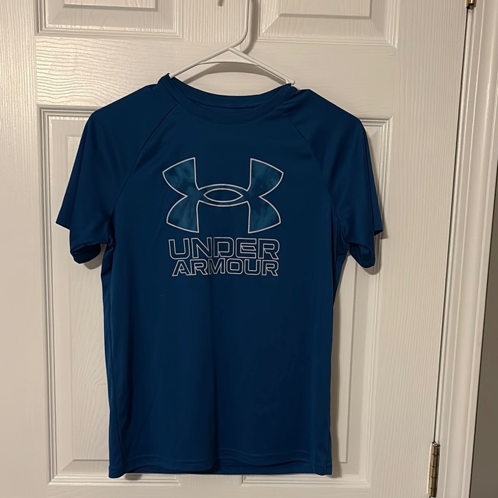Under Armour Navy Performance Tee